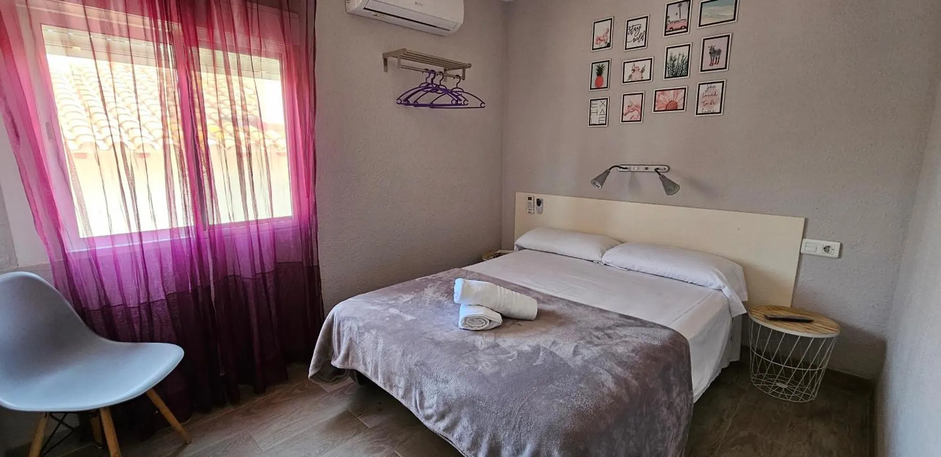 ** Guest house Hostal La Cabana Salou Spain