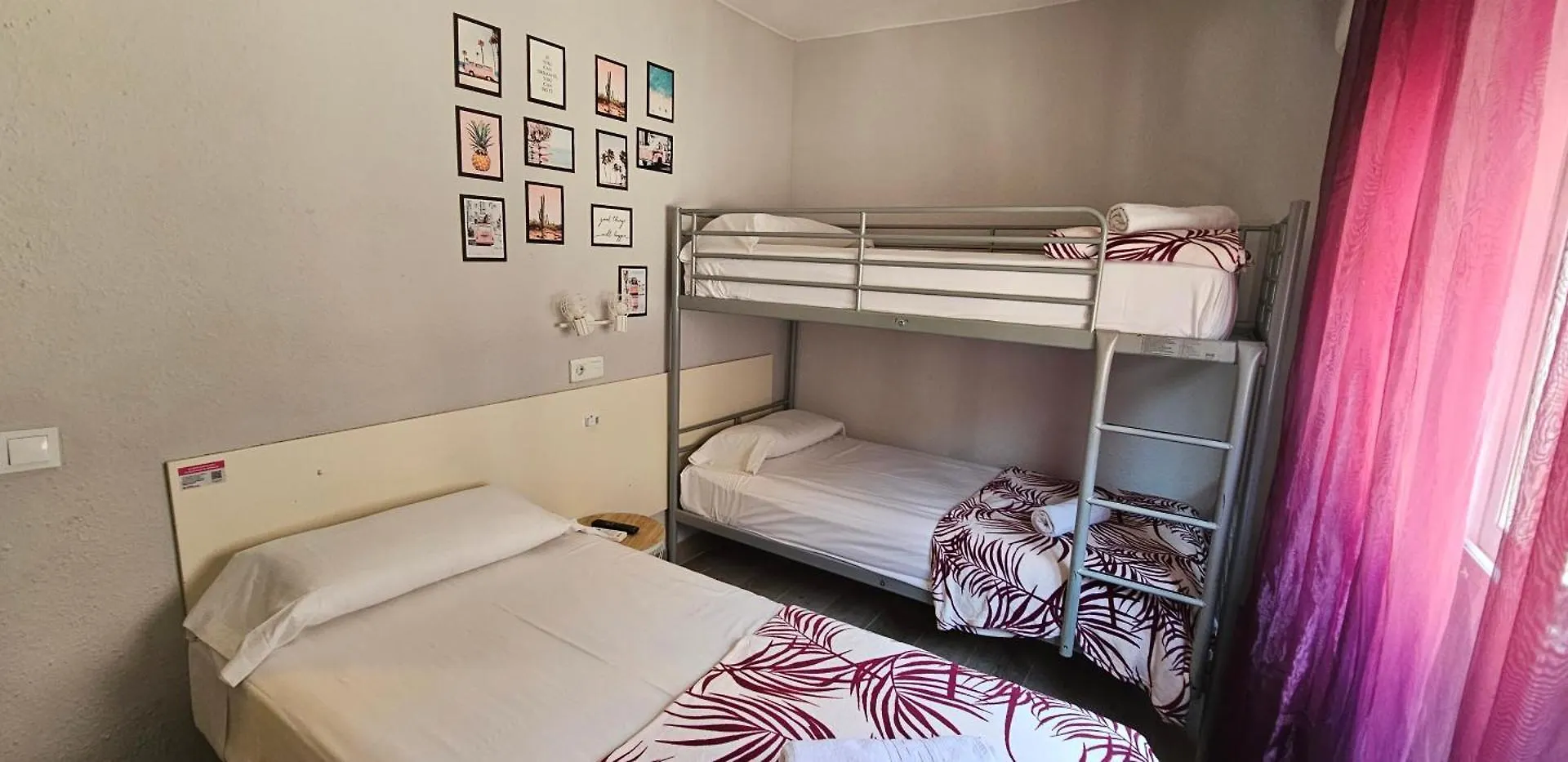 Hostal La Cabana Salou