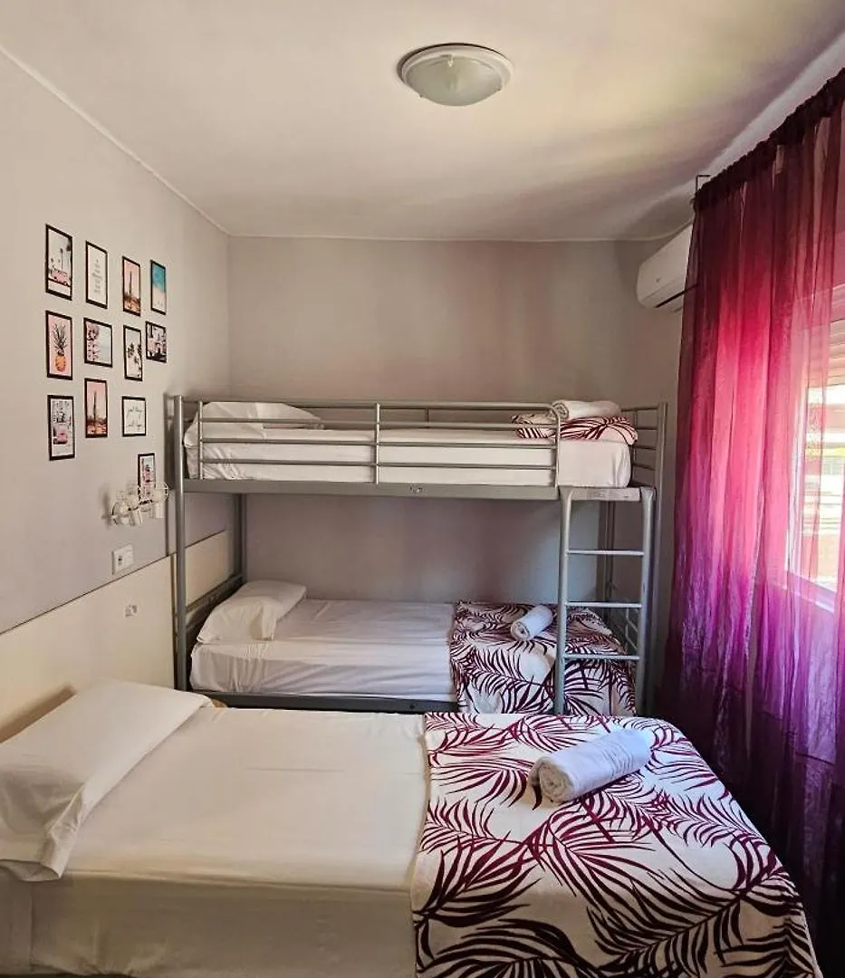 Hostal La Cabana Salou